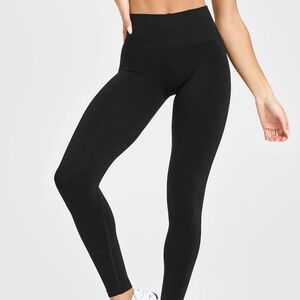 ONER ACTIVE EFFORTLESSLIFT™ SEAMLESS LEGGINGS WITH WHITE LOGO
